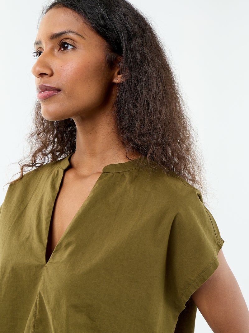 Blusa a maniche corte e scollo a V Verde - Kiabi
