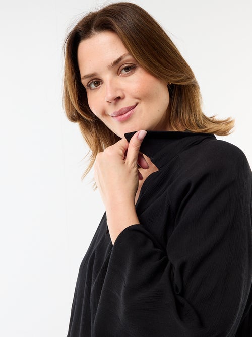 Blusa a maniche lunghe con colletto a punte libere - Kiabi