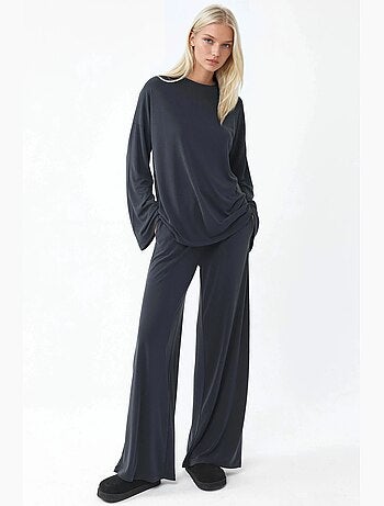 Blusa a maniche lunghe con girocollo e vestibilità rilassata busem