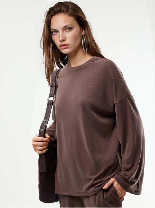 Blusa a maniche lunghe con girocollo e vestibilità rilassata busem - Kiabi Blusa a maniche lunghe con girocollo e vestibilità rilassata busem - Kiabi