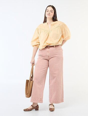 Blusa a maniche lunghe con ricami