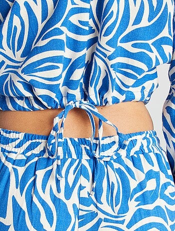 Blusa a maniche lunghe con scollo tondo e stampa
