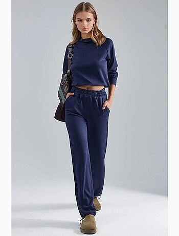 Blusa a mezzo collo modal touch e pantaloni con vita elasticizzata collezione bersan hiccup