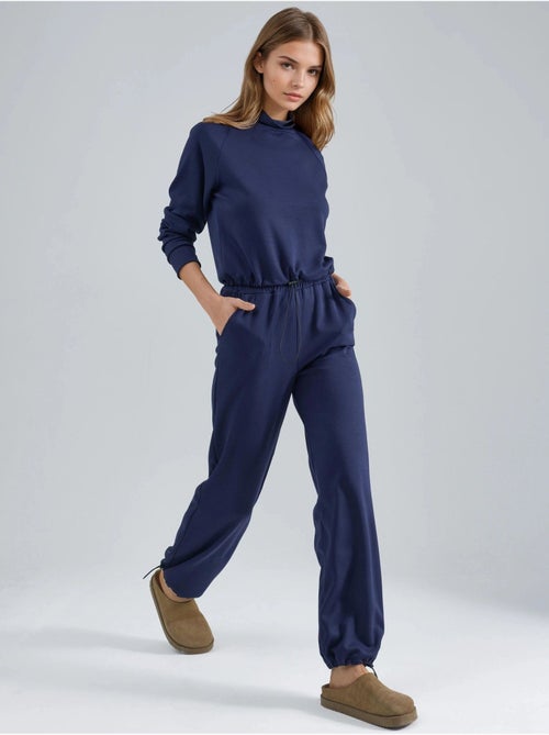 Blusa a mezzo collo modal touch e pantaloni con vita elasticizzata collezione bersan hiccup - Kiabi Blusa a mezzo collo modal touch e pantaloni con vita elasticizzata collezione bersan hiccup - Kiabi
