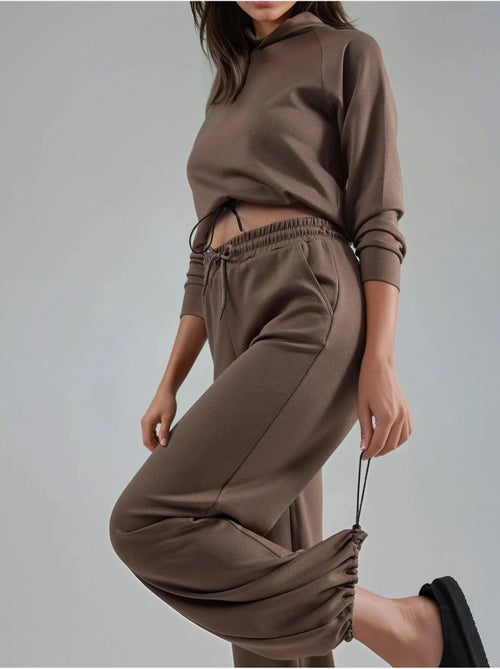 Blusa a mezzo collo modal touch e pantaloni con vita elasticizzata collezione bersan hiccup - Kiabi Blusa a mezzo collo modal touch e pantaloni con vita elasticizzata collezione bersan hiccup - Kiabi