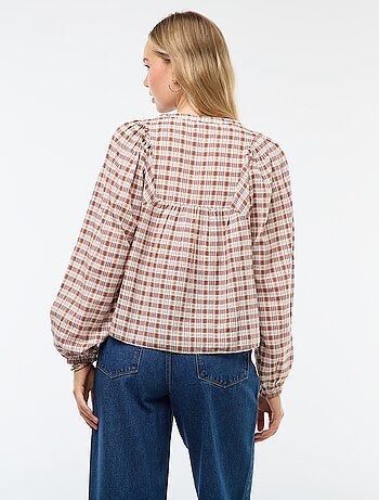 Blusa a quadri con apertura abbottonata al collo