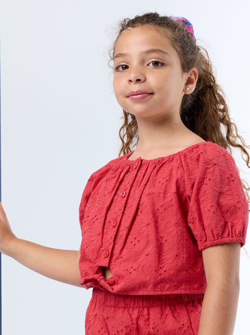 Blusa a tinta unita con ricami sangallo - Kiabi Blusa a tinta unita con ricami sangallo - Kiabi