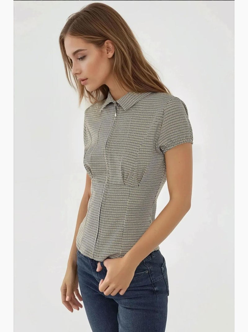 Blusa aderente a quadri colletto camicia hiccup Crema - Kiabi