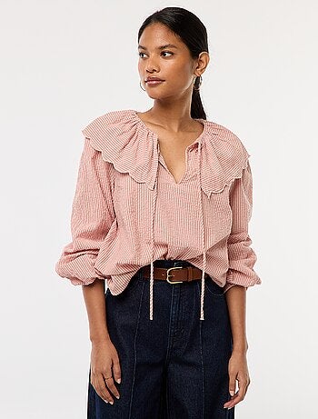 Blusa con ampio colletto tondo