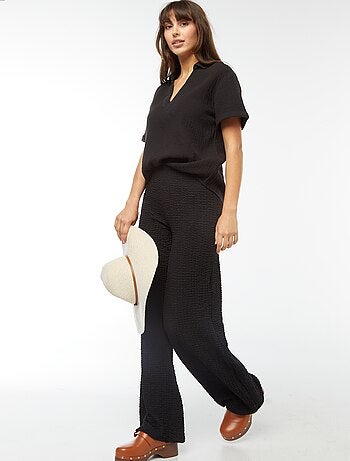 Blusa con colletto a polo in maglia effetto crêpe