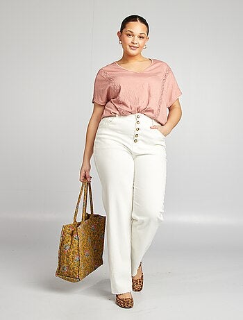 Blusa con ricami in tessuto effetto crêpe