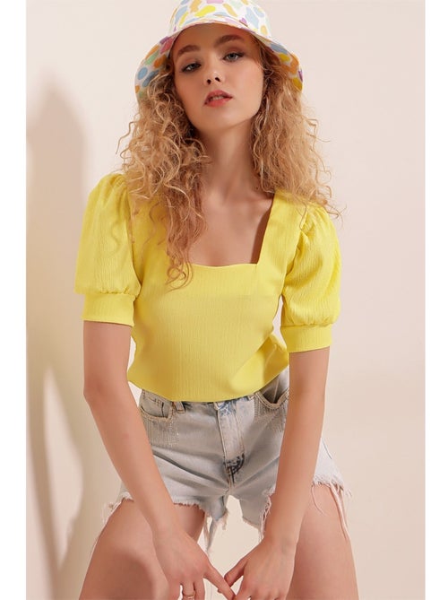 Blusa con scollo quadrato - Kiabi