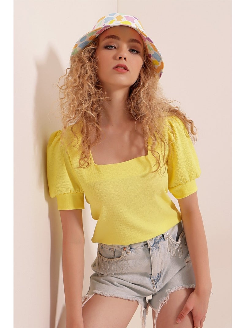 Blusa con scollo quadrato Giallo - Kiabi