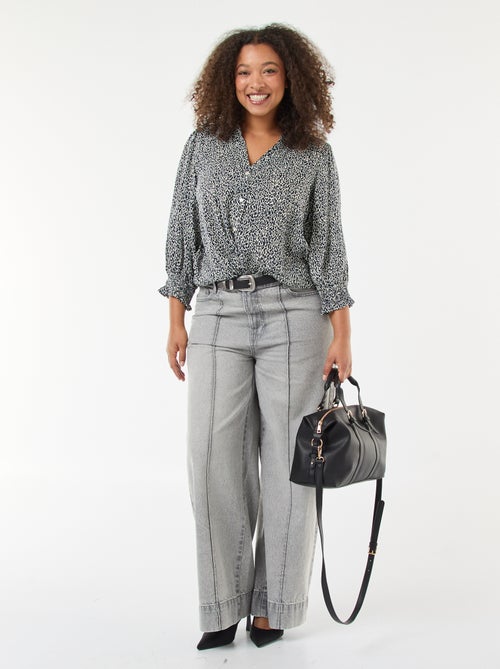 Blusa con stampa leopardata 'Only Carmakoma' - Kiabi