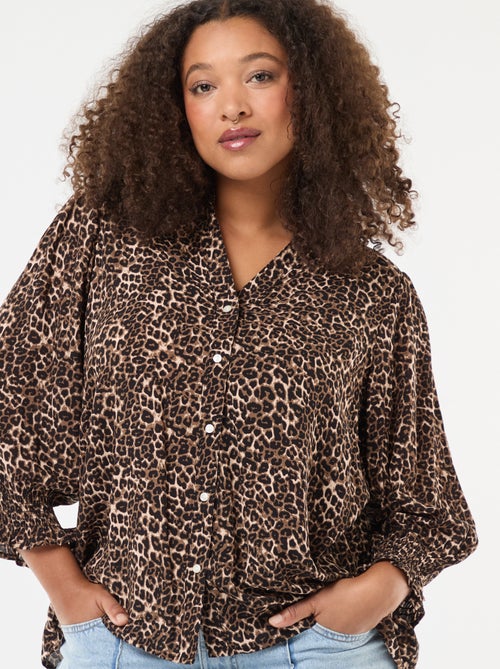 Blusa con stampa leopardata 'Only Carmakoma' - Kiabi
