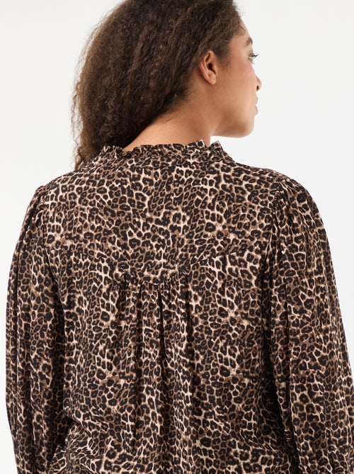 Blusa con stampa leopardata 'Only Carmakoma' - Kiabi