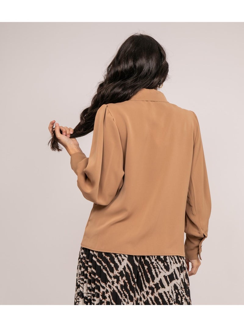 Blusa con volant OKIER Marrone caramello - Kiabi