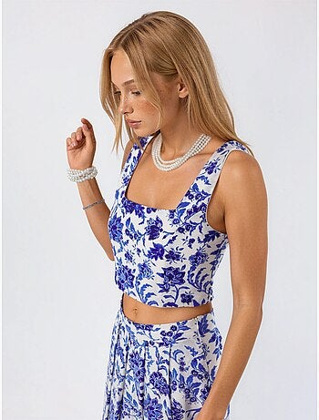 Blusa corta a fiori con collo quadrato busem