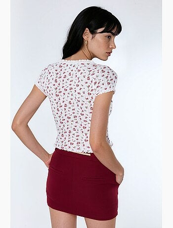 Blusa corta con scollo a u a fiori con balze busem