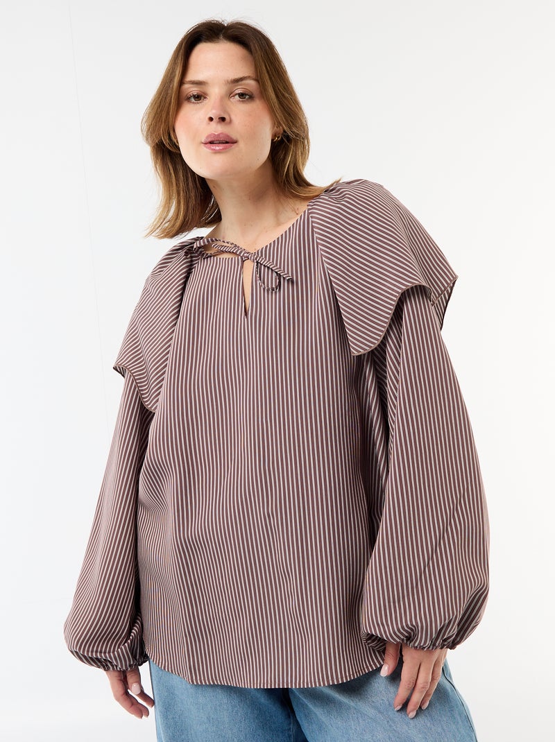 Blusa fluida a maniche lunghe con ampio volant sul collo Marrone - Kiabi