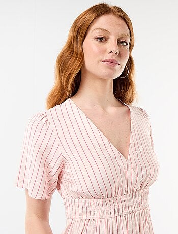 Blusa fluida a taglio svasato