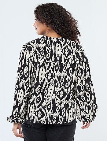 Blusa fluida con collo alla coreana e motivo all over