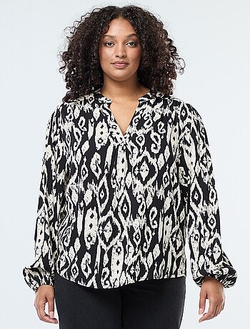 Blusa fluida con collo alla coreana e motivo all over