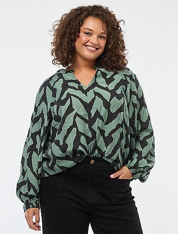 Blusa fluida con collo alla coreana 'Only Carmakoma'