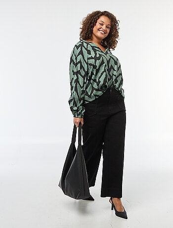 Blusa fluida con collo alla coreana 'Only Carmakoma'