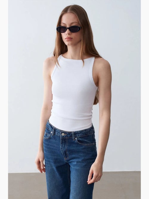 Blusa in cotone a coste con scollo all’americana dilvin - Kiabi Blusa in cotone a coste con scollo all’americana dilvin - Kiabi