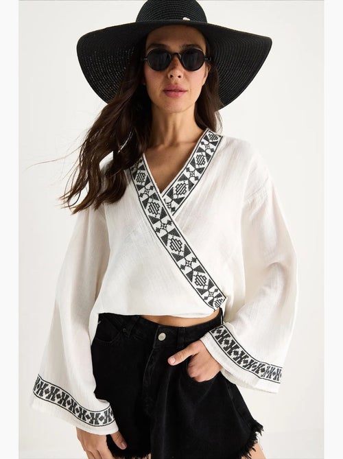 Blusa in cotone lucci - Kiabi Blusa in cotone lucci - Kiabi