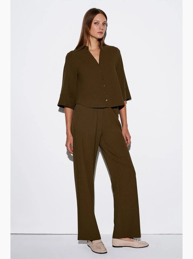 Blusa in crêpe collo alla coreana dilvin Verde kaki - Kiabi