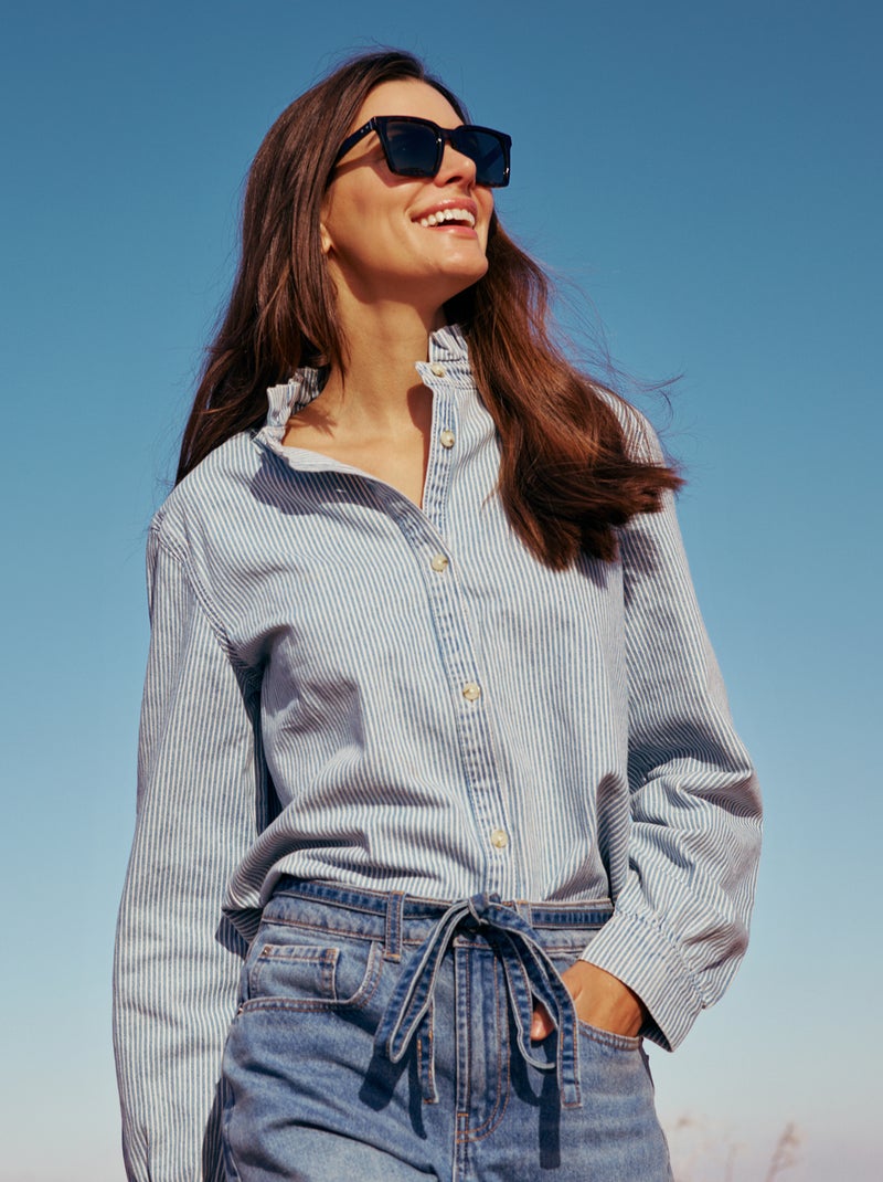 Blusa in denim con colletto a volant Blu - Kiabi