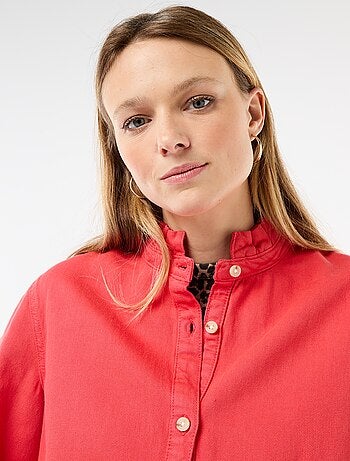 Blusa in denim con colletto a volant