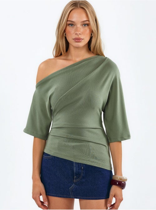 Blusa in maglia a maniche corte con scollo a barca da donna busem - Kiabi Blusa in maglia a maniche corte con scollo a barca da donna busem - Kiabi