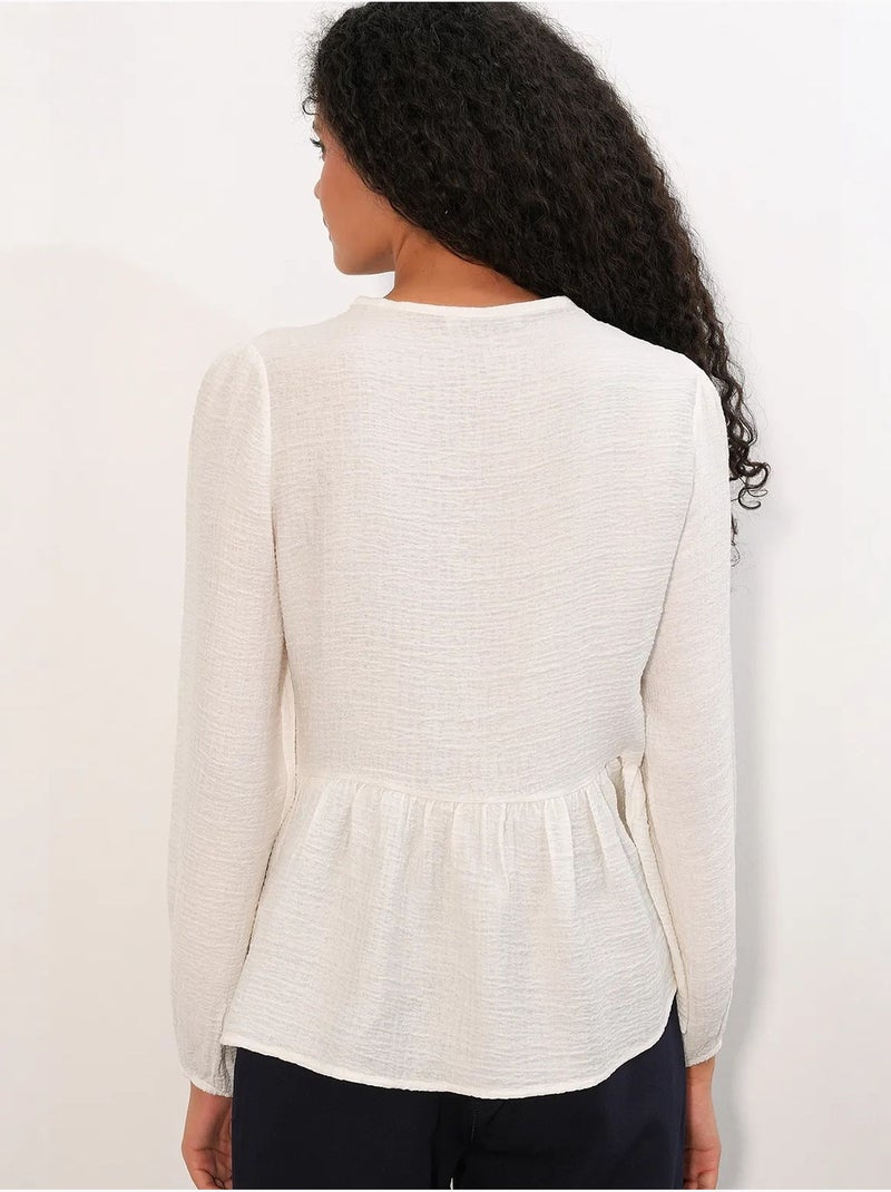 Blusa in tessuto con volant e chiusura con laccetti bdart Bianco - Kiabi