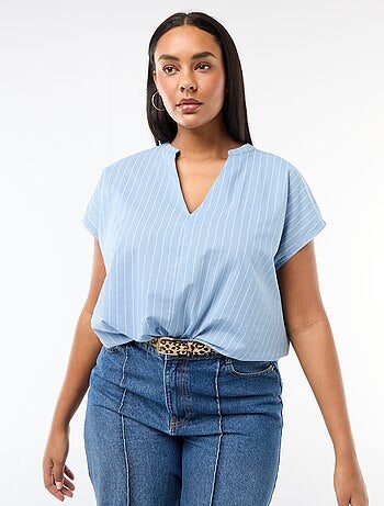 Blusa leggera a maniche corte