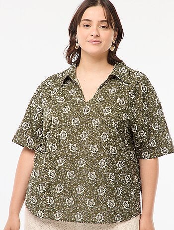 Blusa leggera a maniche corte con motivo