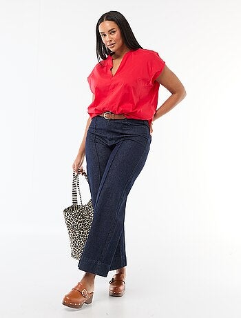 Blusa leggera a maniche corte