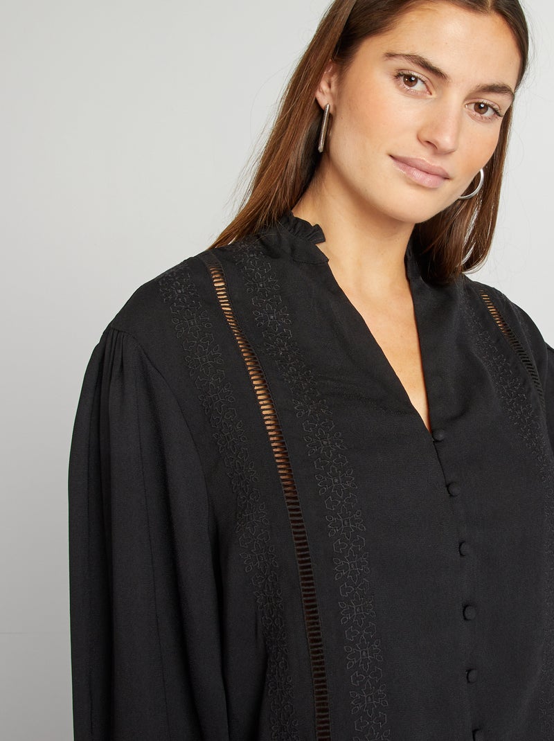 Blusa morbida con ricamo volant e maglia traforata nero - Kiabi