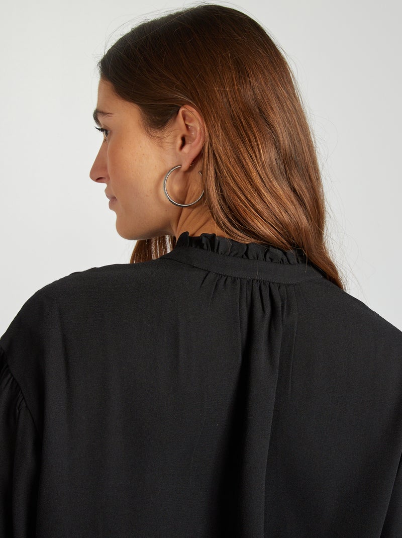 Blusa morbida con ricamo volant e maglia traforata nero - Kiabi