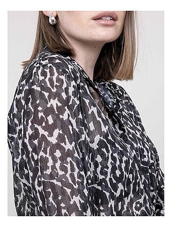 Blusa motivo leopardo ONESINE