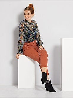 Blusa plumetis collo vittoriano - Kiabi