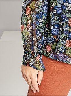 Blusa plumetis collo vittoriano - Kiabi