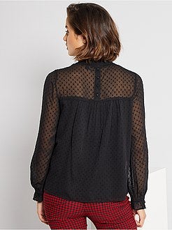 Blusa plumetis collo vittoriano - Kiabi