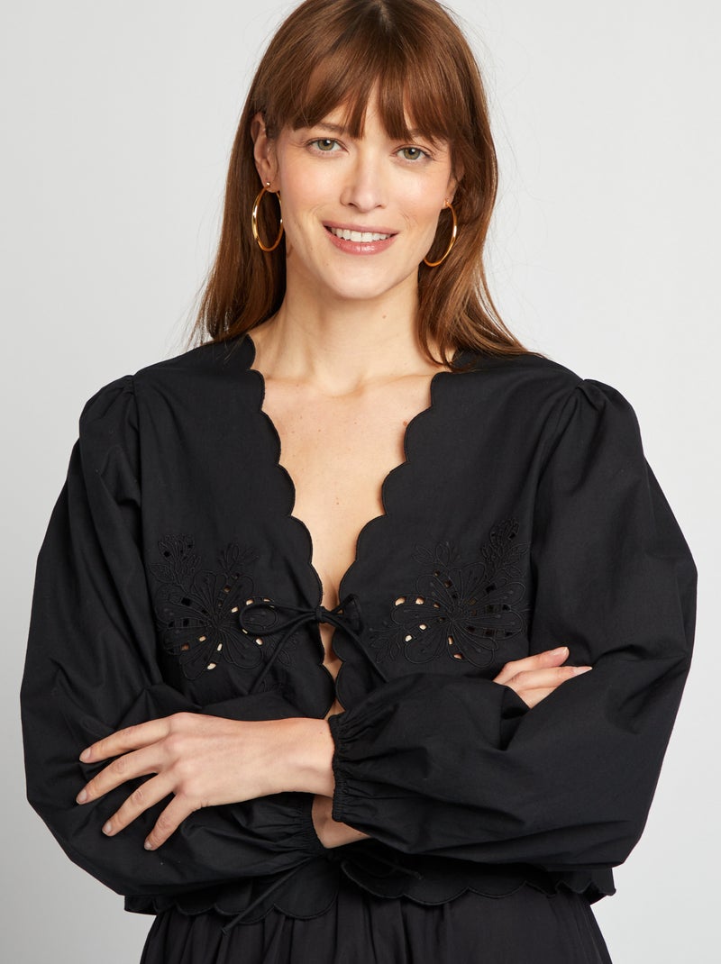 Blusa ricamata con fiocchetti nero - Kiabi