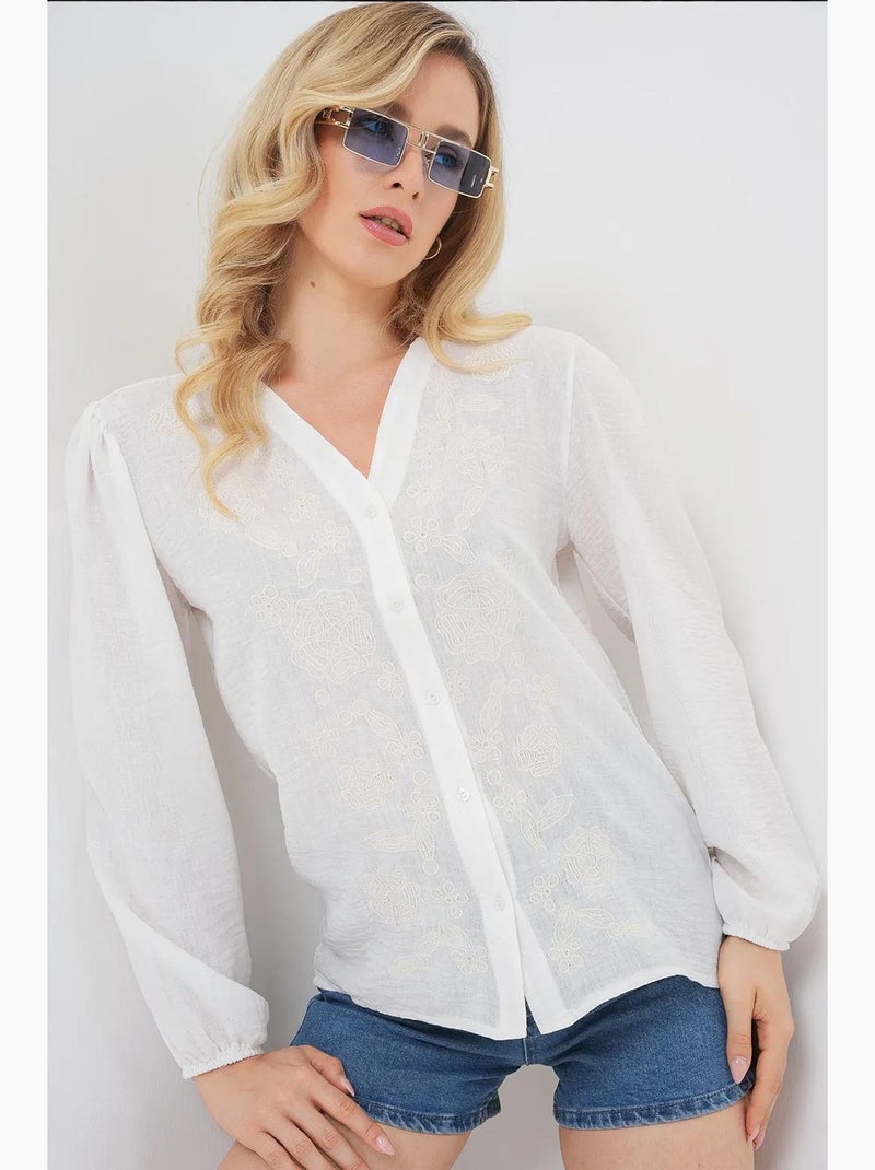 Blusa ricamata scollo a v con bottoni bdart Crema - Kiabi