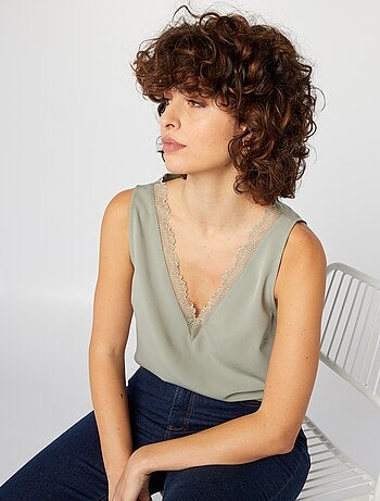 Blusa senza maniche con collo in pizzo