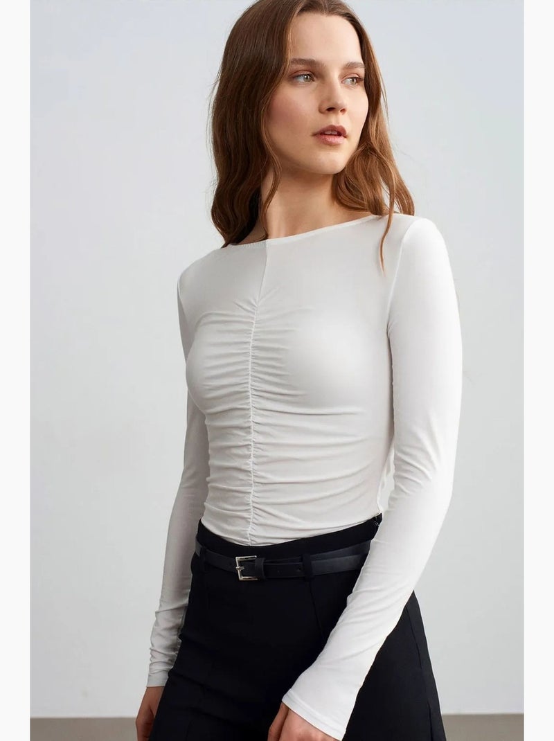 Blusa slim fit con scollo a barca e maniche lunghe dilvin Ecru - Kiabi