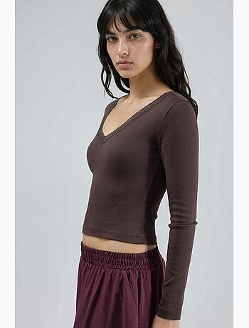 T-shirt aderente scollo a v dettagli in pizzo manica lunga busem